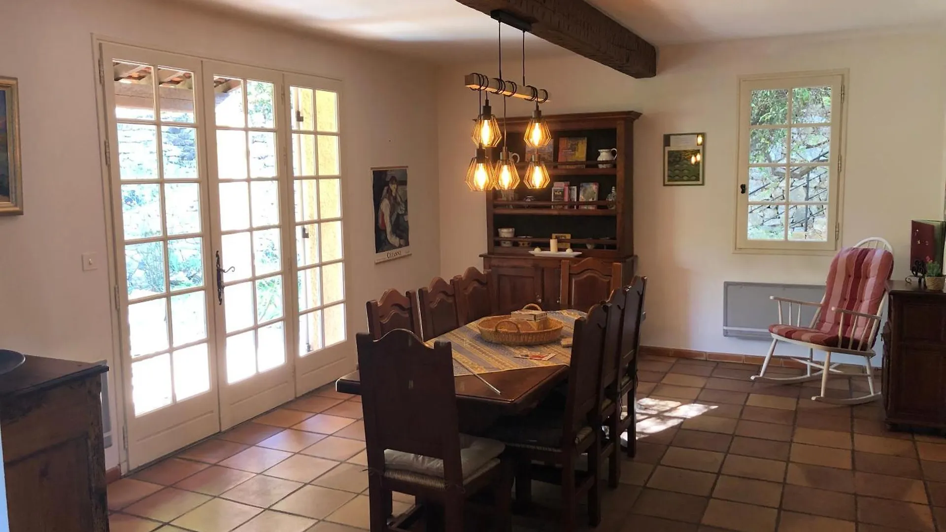 Hébergement de vacances Villa Provencale Au Calme Entouree De Verdure, Animaux De Compagnie Acceptes ! Belgentier