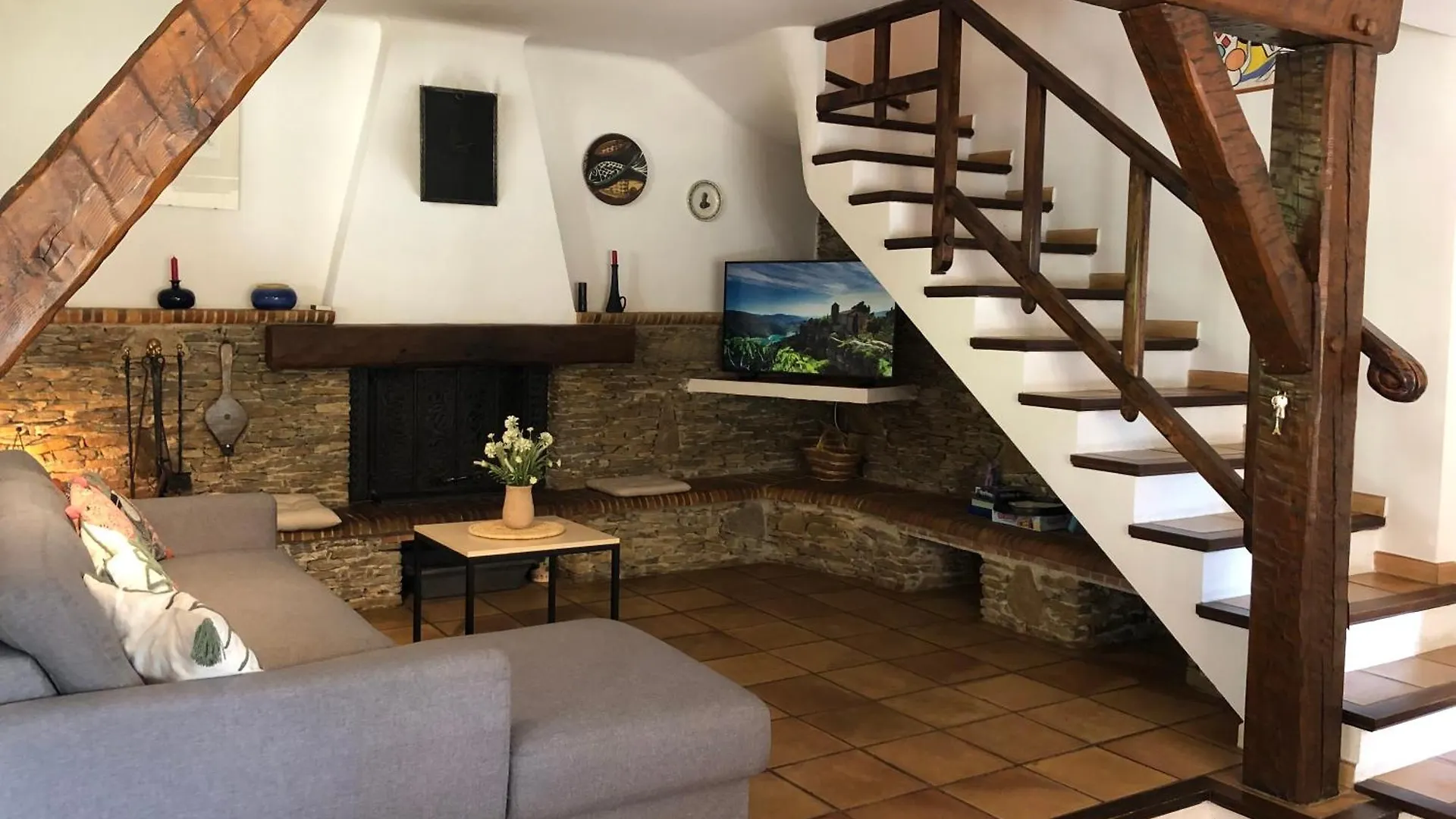 Hébergement de vacances Villa Provencale Au Calme Entouree De Verdure, Animaux De Compagnie Acceptes ! Belgentier