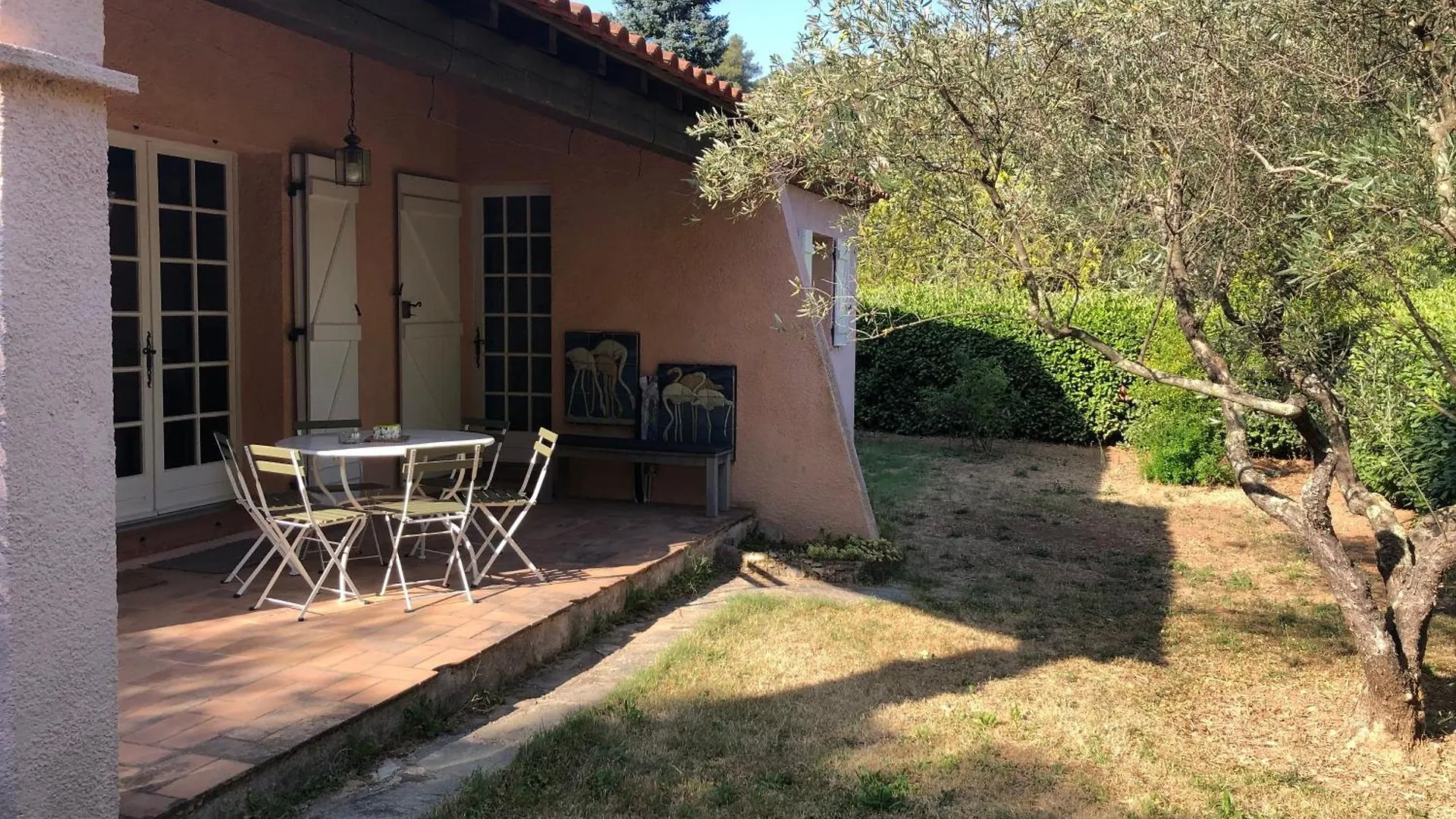 Villa Provencale Au Calme Entouree De Verdure, Animaux De Compagnie Acceptes ! Belgentier Ferienhaus